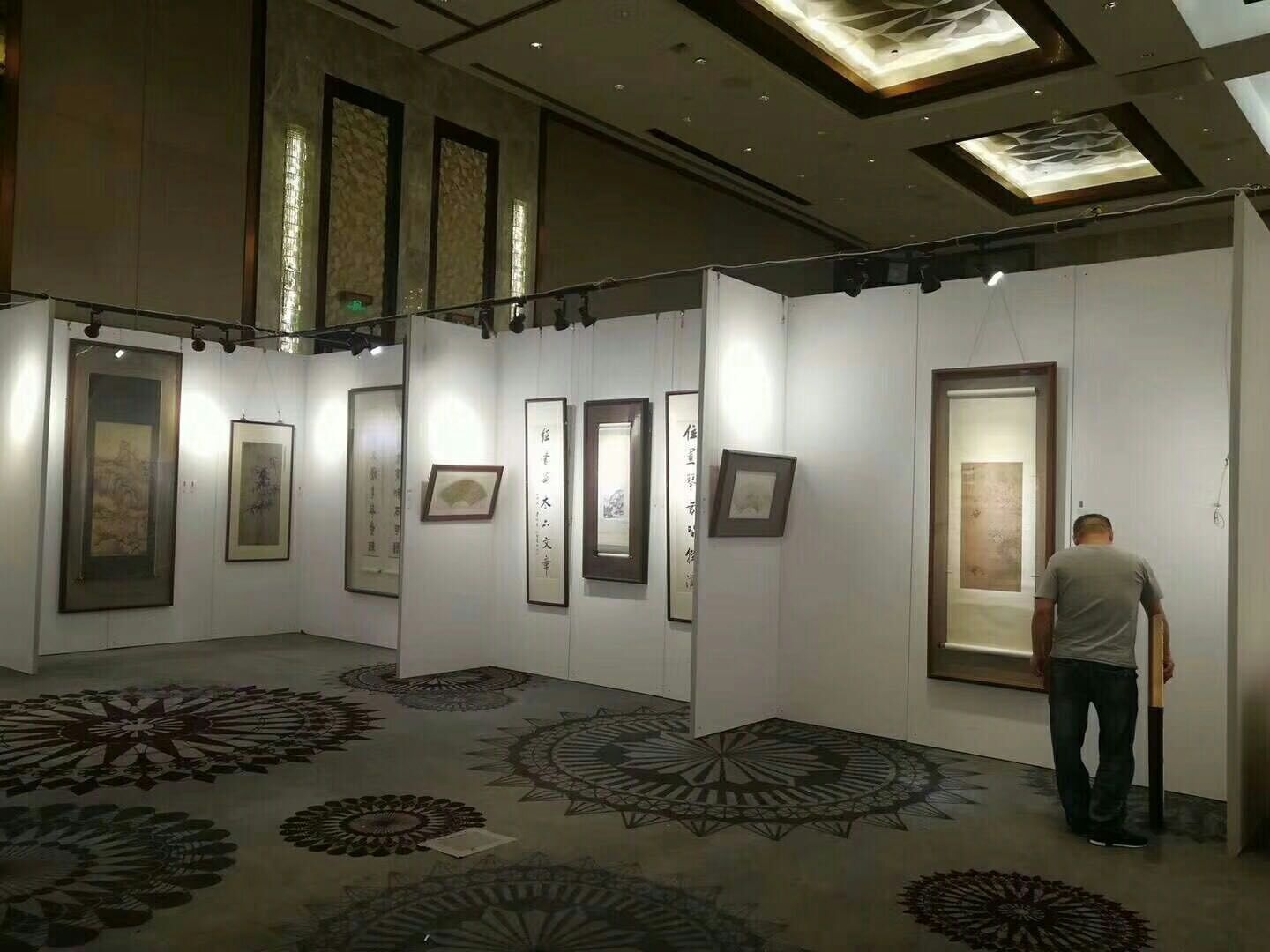 高品質(zhì)藝術(shù)展板定制與租賃——大理云南立欣展覽服務助力教育軟件科技發(fā)展